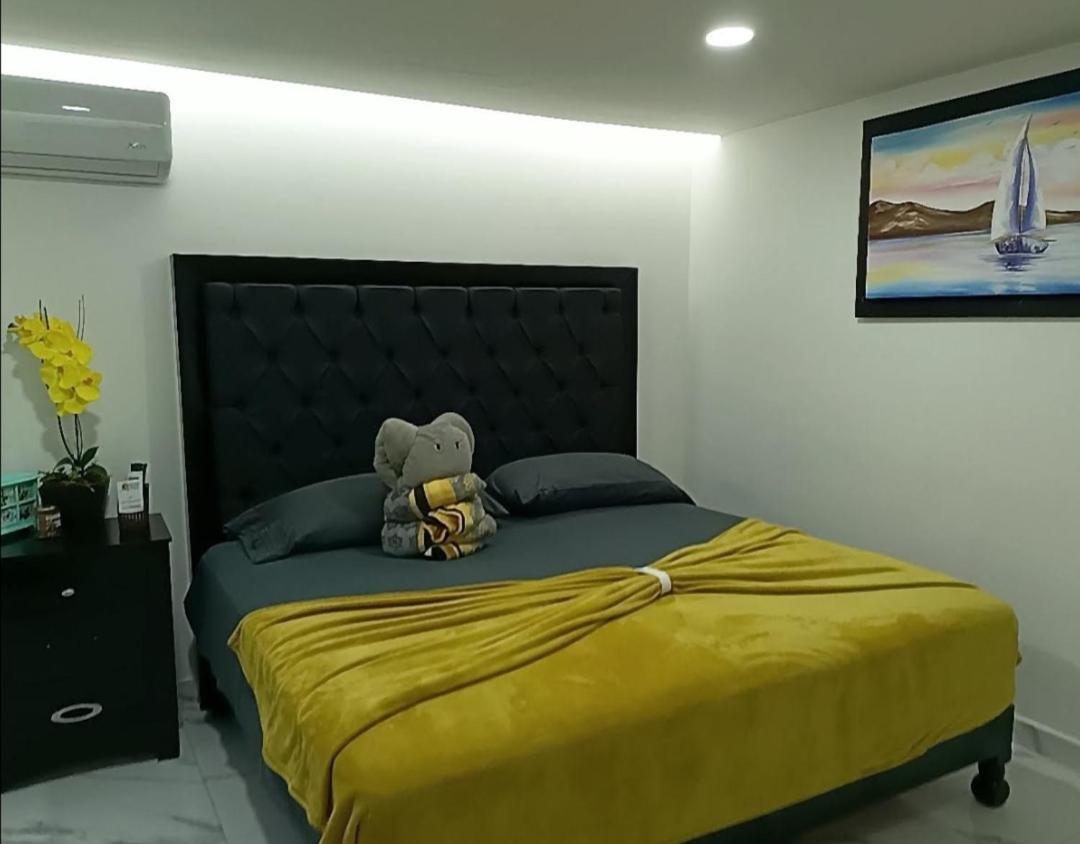 Sunset Suites Mazatlan Bilik gambar